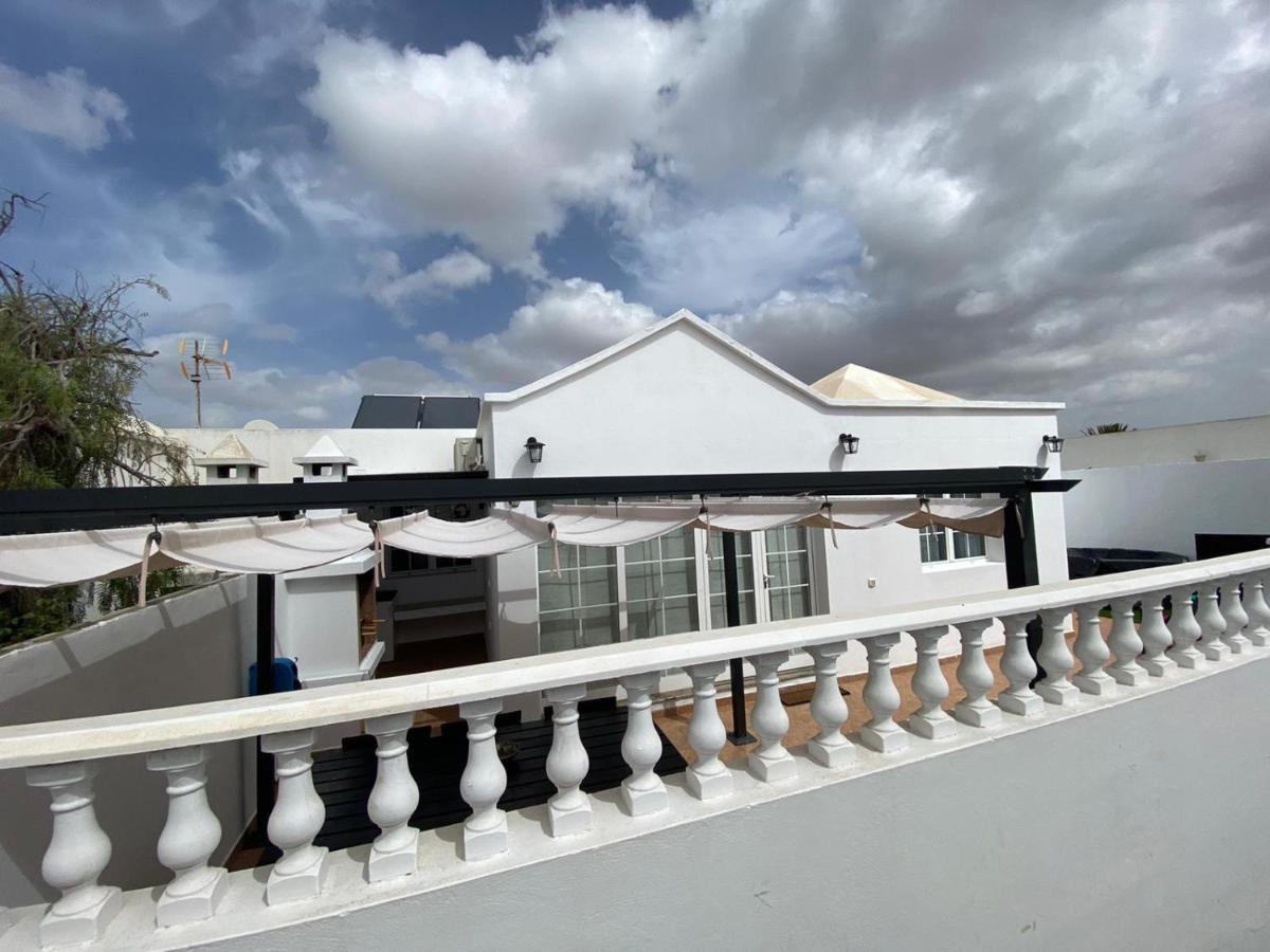 La Duomo Di Vulcano Villa Playa Honda  Exteriör bild